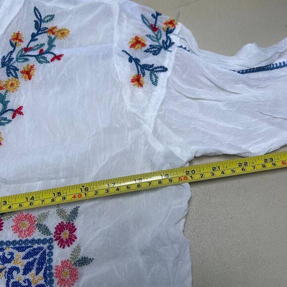 Johnny Was Zodea Almeria White Embroidered Button Front Top PL - Picture 11 of 13